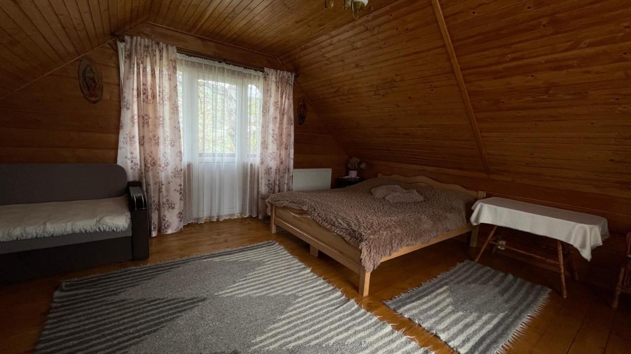 Будиночок В Карпатах Yaremche Ngoại thất bức ảnh